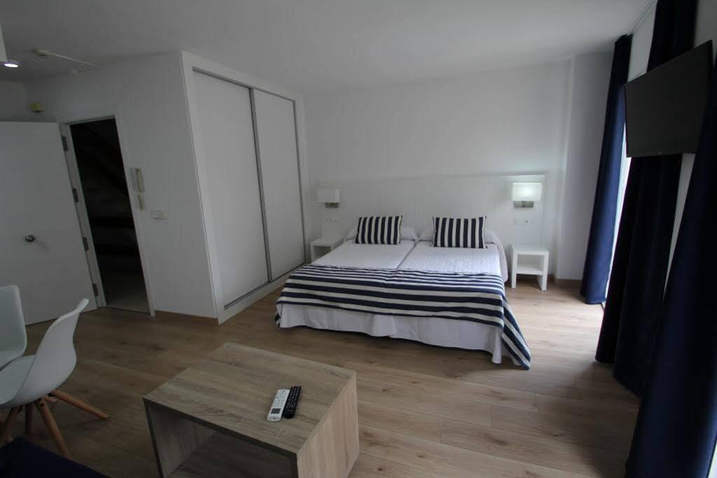 בנידורם Apartamentos La Mar מראה חיצוני תמונה